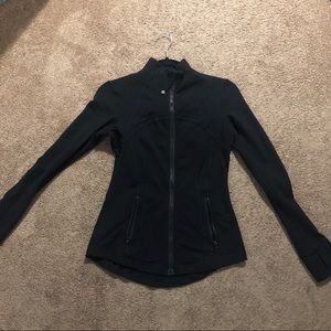 Lululemon define jacket size 6